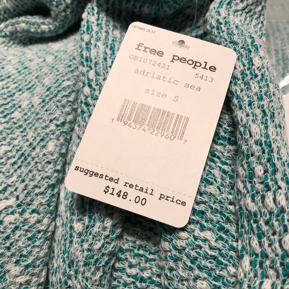 Free People oversized V-neck sweater - Picture 6 of 6